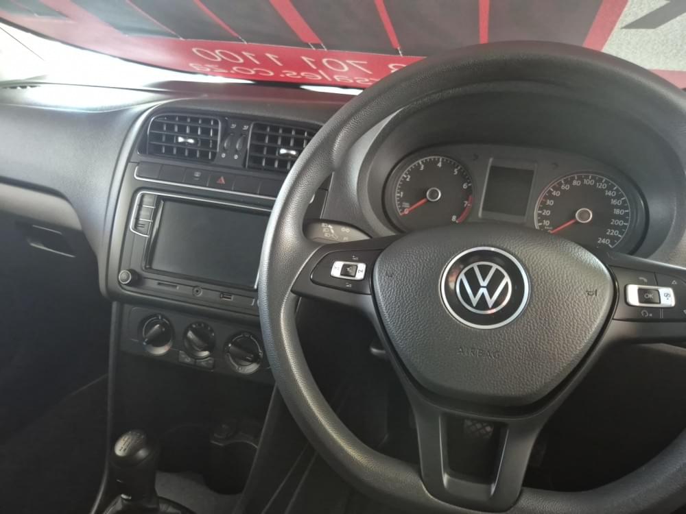 Volkswagen Polo Vivo Hatch 1.4 Trendline