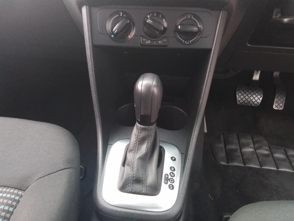 Volkswagen Polo Vivo Hatch 1.6 Comfortline Tiptronic