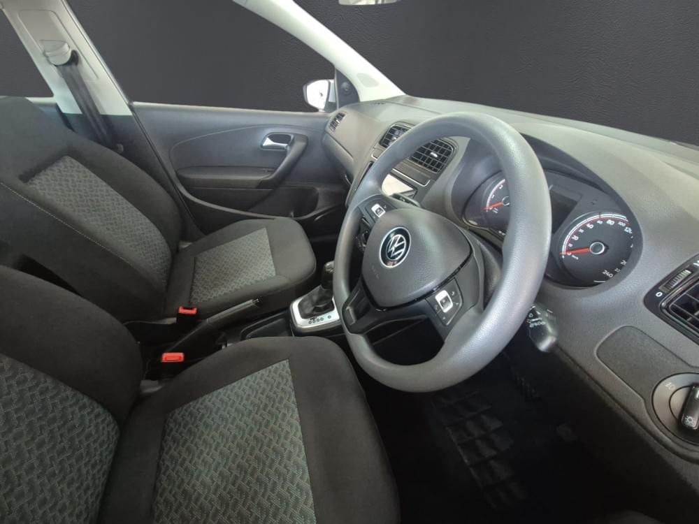 Volkswagen Polo Vivo Hatch 1.6 Life Tipt