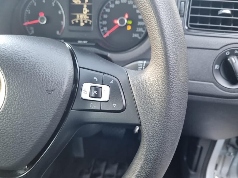 Volkswagen Polo Vivo Hatch 1.6 Comfortline Tiptronic