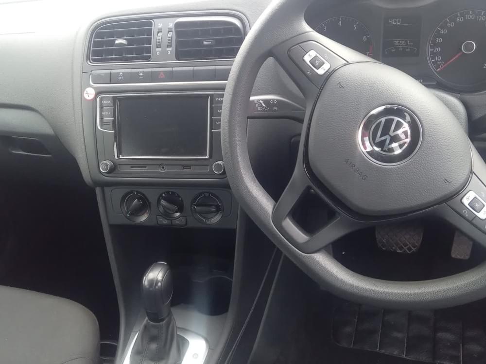 Volkswagen Polo Vivo Hatch 1.6 Comfortline Tiptronic
