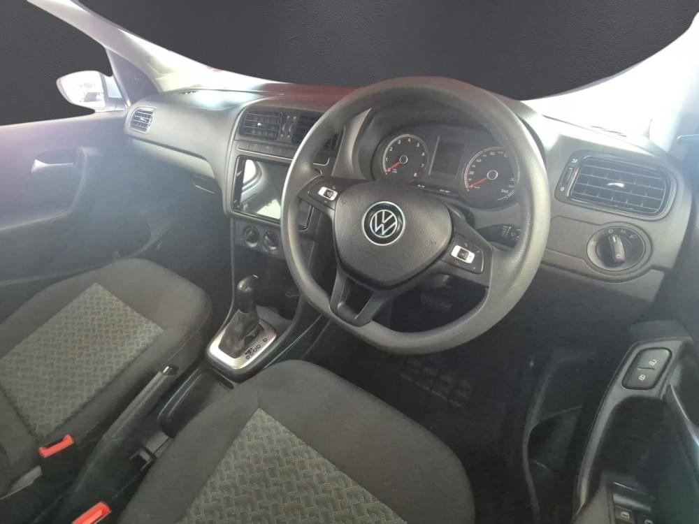 Volkswagen N/A 1.6 Life Tipt
