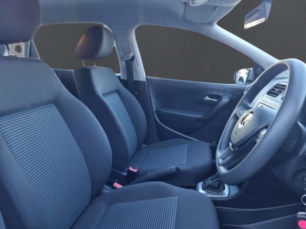 Volkswagen Polo Vivo Hatch 1.6 Comfortline Tiptronic