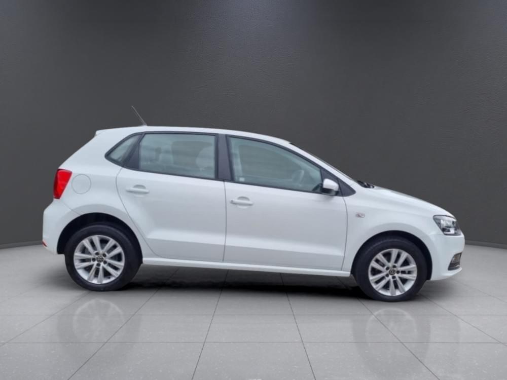 Volkswagen Polo Vivo Hatch 1.6 Comfortline Tiptronic