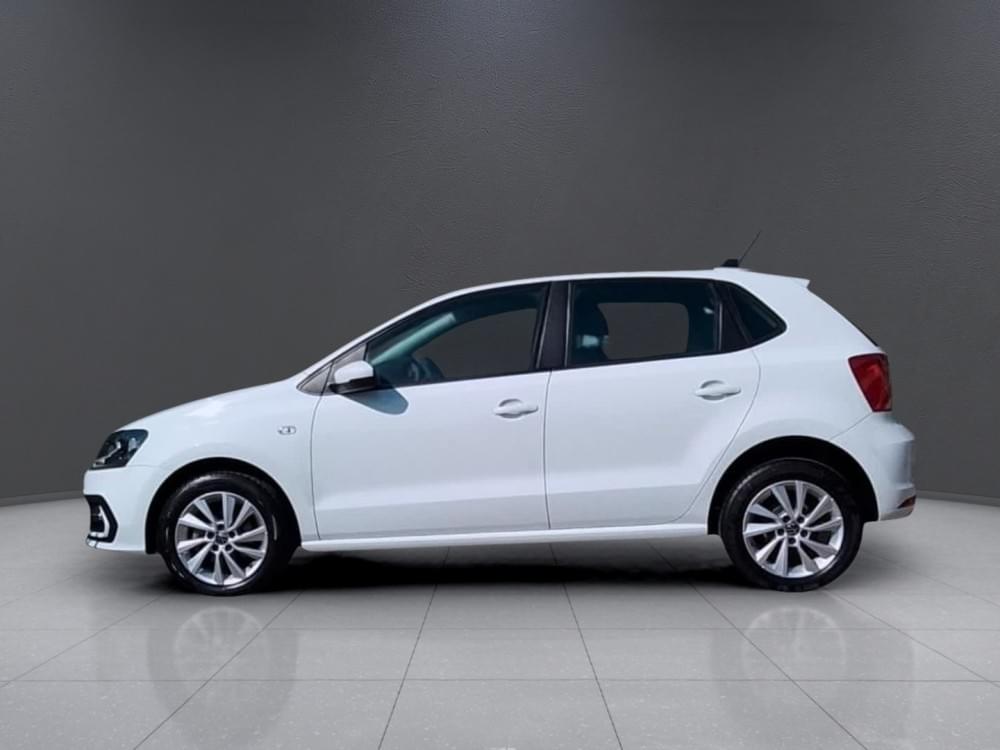 Volkswagen Polo Vivo Hatch 1.6 Life Tipt