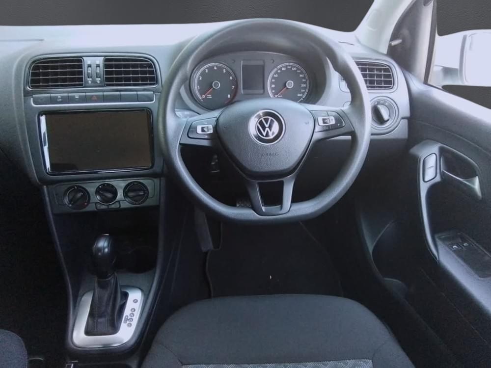 Volkswagen Polo Vivo Hatch 1.6 Life Tipt