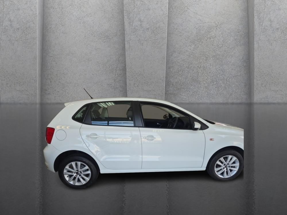Volkswagen Polo Vivo Hatch 1.6 Comfortline Tiptronic