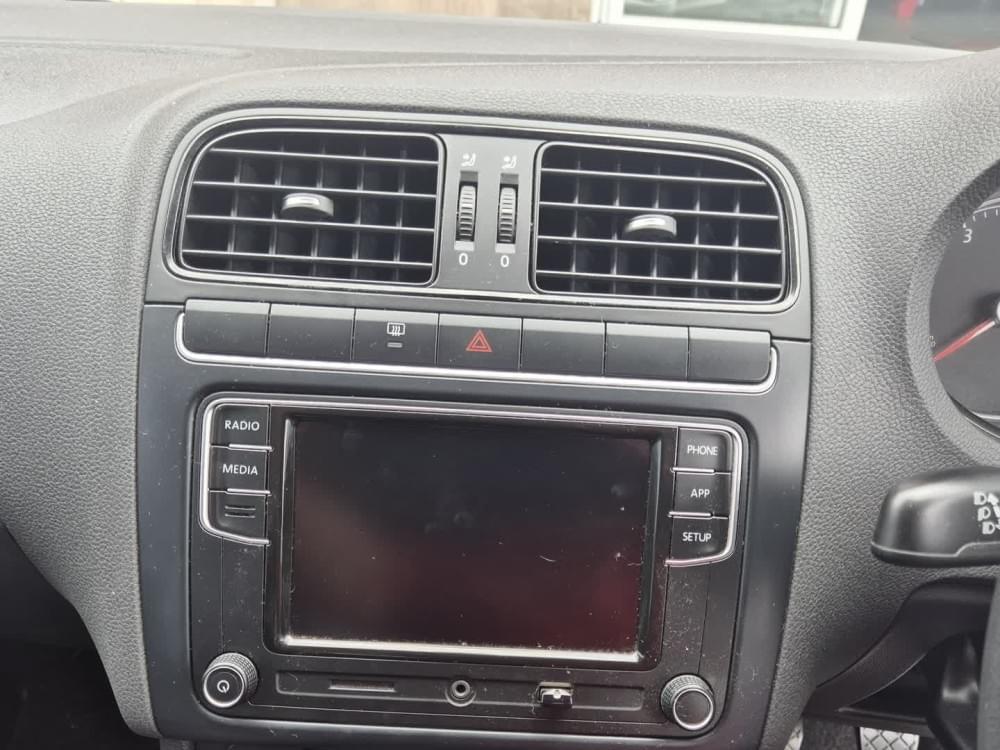 Volkswagen Polo Vivo Hatch 1.6 Comfortline Tiptronic