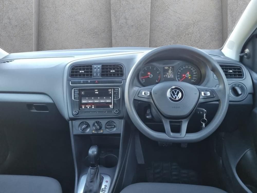 Volkswagen Polo Vivo Hatch 1.6 Comfortline Tiptronic