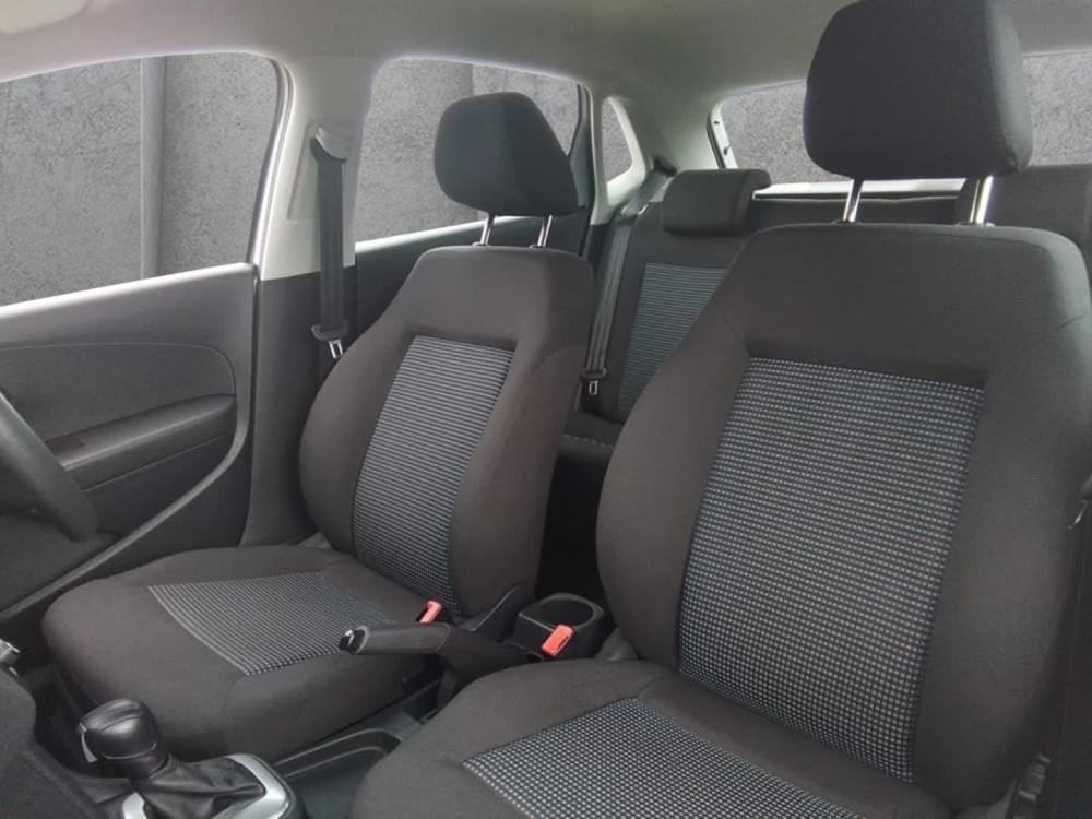 Volkswagen Polo Vivo Hatch 1.6 Comfortline Tiptronic