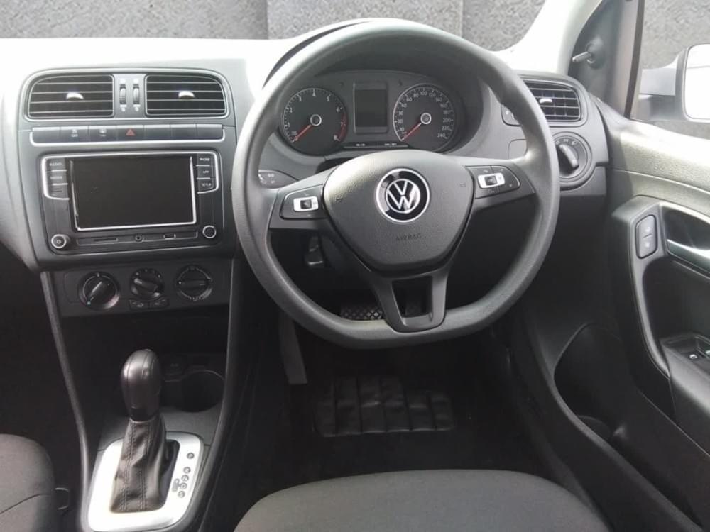 Volkswagen Polo Vivo Hatch 1.6 Comfortline Tiptronic