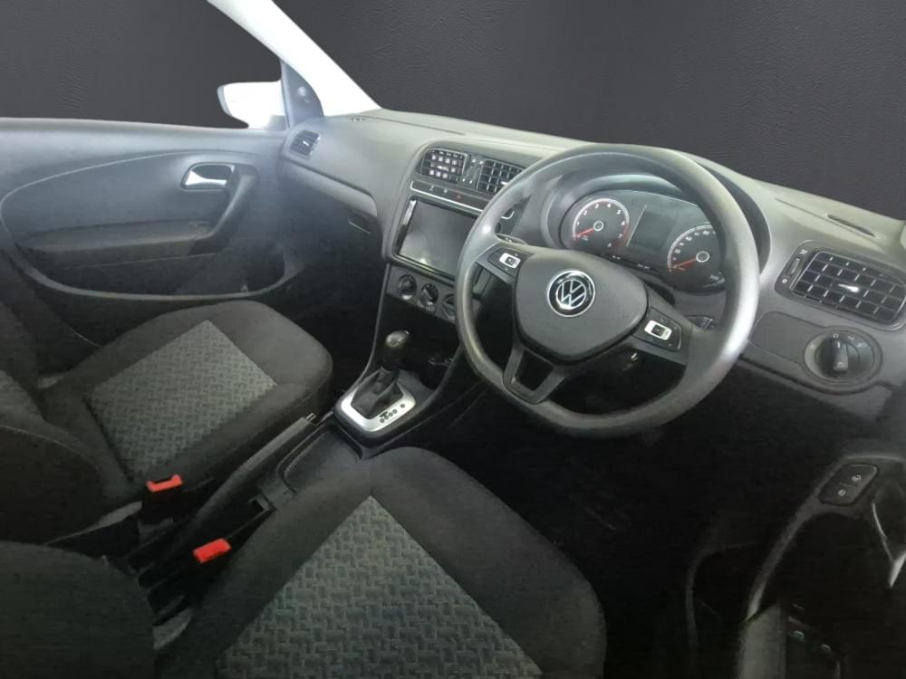 Volkswagen Polo Vivo Hatch 1.6 Life Tipt