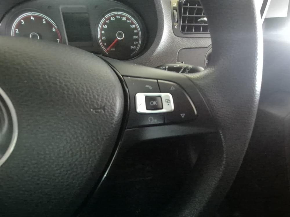 Volkswagen Polo Vivo Hatch 1.6 Life Tipt