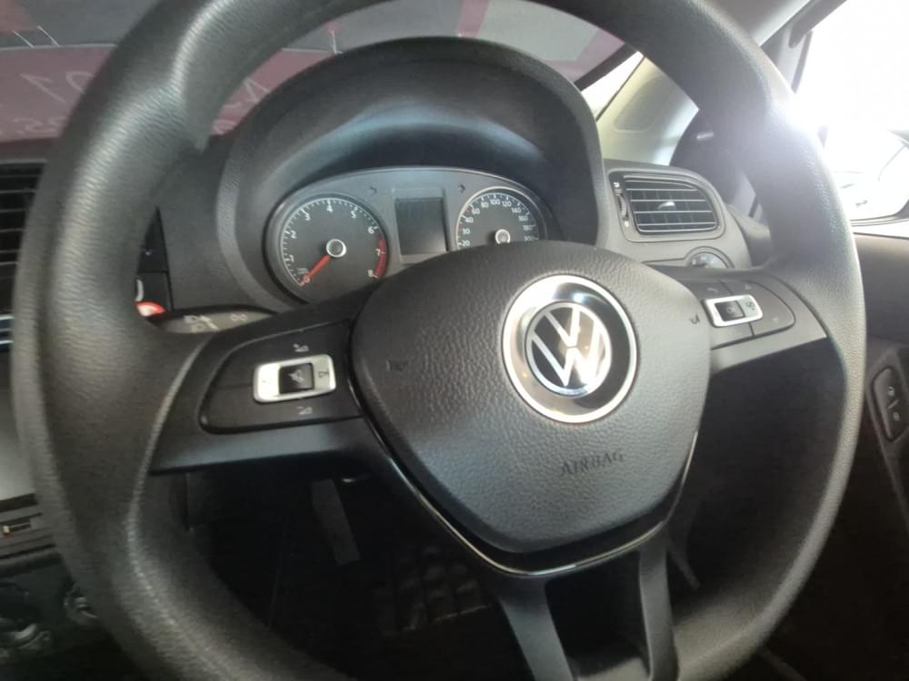 Volkswagen Polo Vivo Hatch 1.6 Comfortline Tiptronic