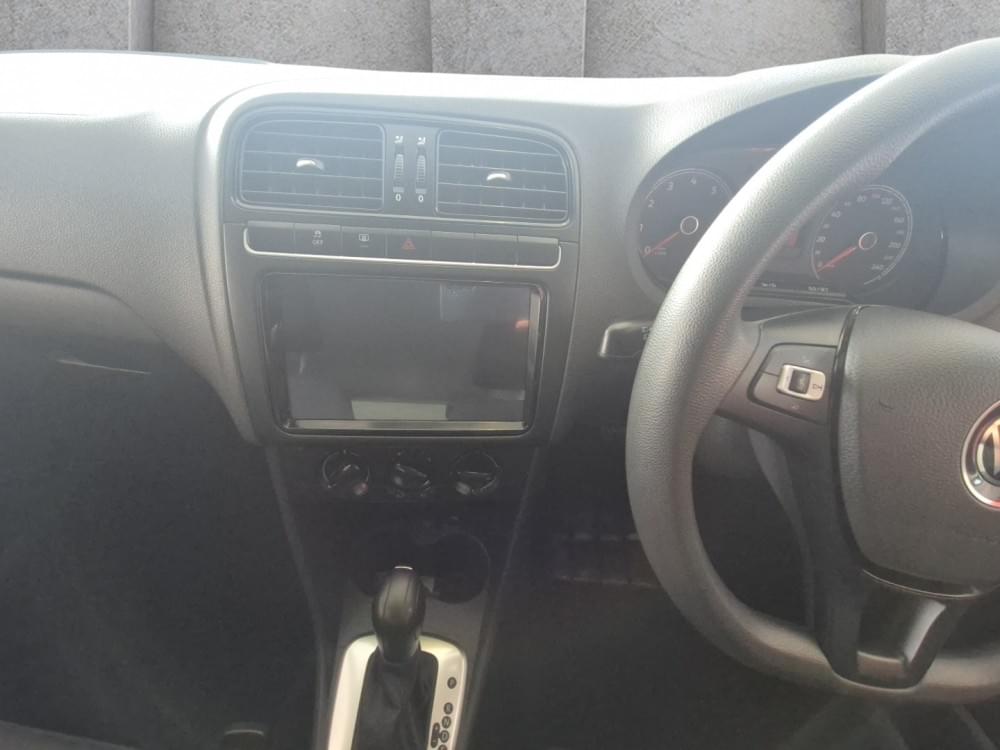 Volkswagen Polo Vivo Hatch 1.6 Life
