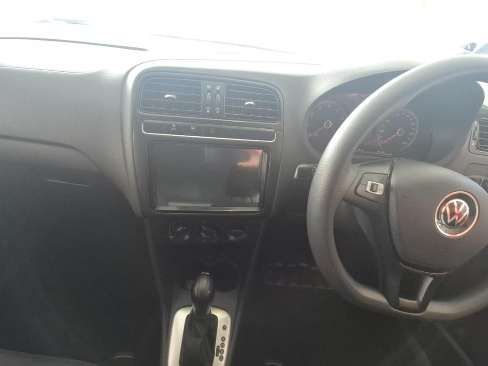 Volkswagen Polo Vivo Hatch 1.6 Life