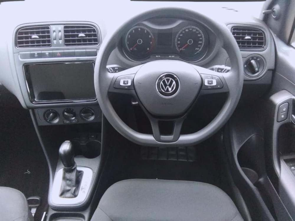 Volkswagen Polo Vivo Hatch 1.6 Comfortline Tiptronic