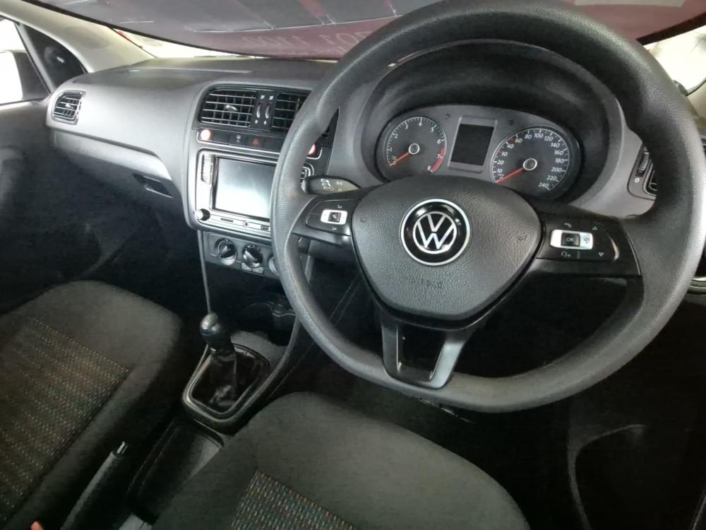 Volkswagen Polo Vivo Hatch 1.4 Trendline