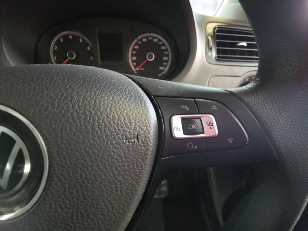 Volkswagen Polo Vivo Hatch 1.6 Life Tipt