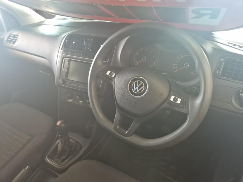 Volkswagen Polo Vivo Hatch 1.4 Trendline