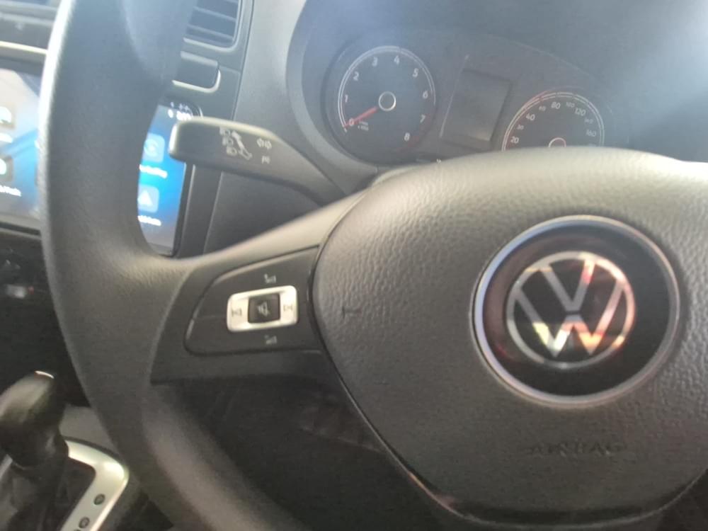 Volkswagen Polo Vivo Hatch 1.6 Life