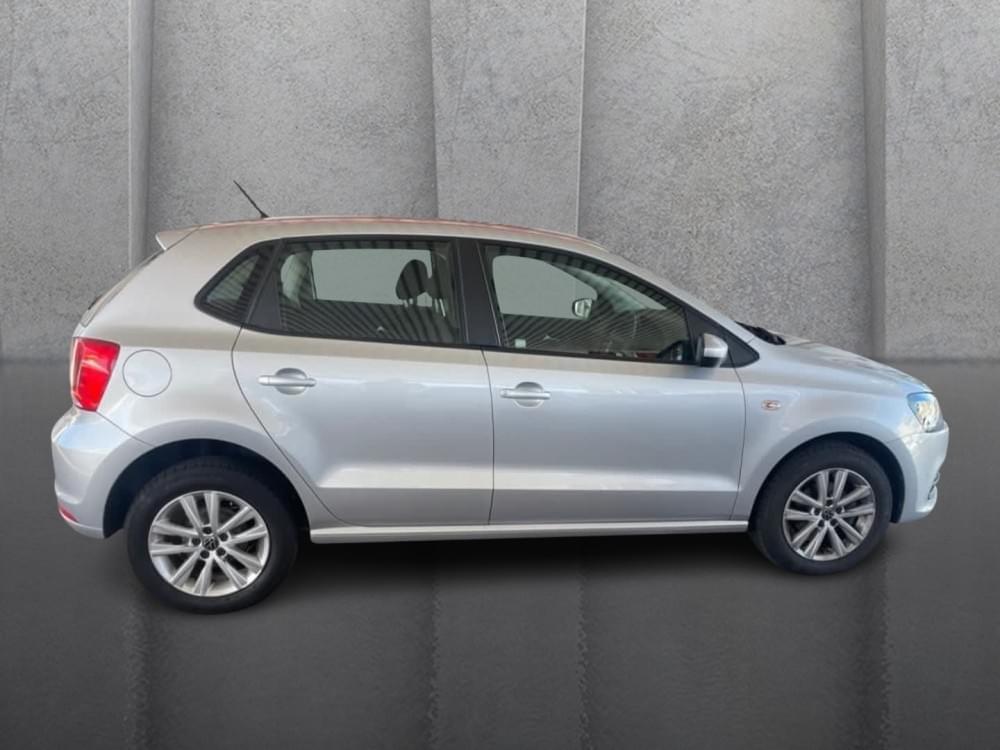 Volkswagen Polo Vivo Hatch 1.6 Comfortline Tiptronic