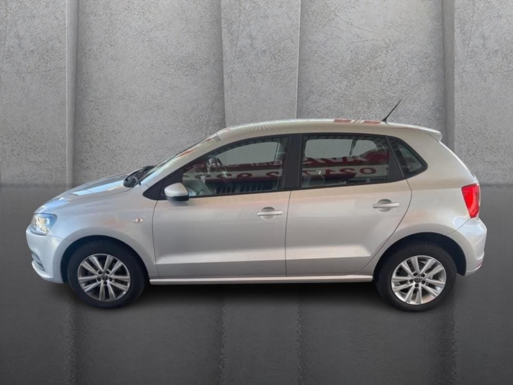 Volkswagen Polo Vivo Hatch 1.6 Comfortline Tiptronic