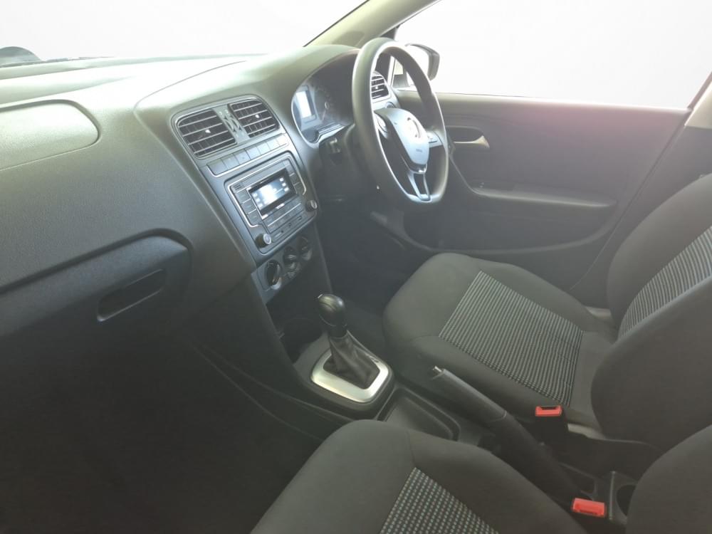 Volkswagen Polo Vivo Hatch 1.6 Comfortline Tiptronic