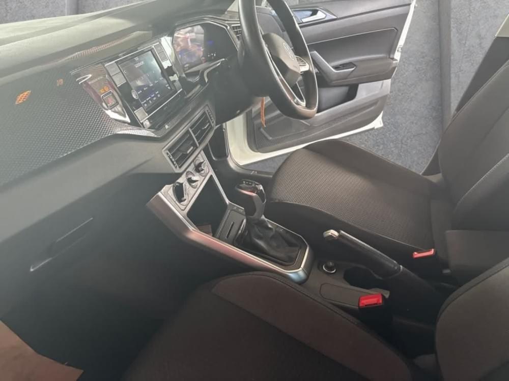 Volkswagen Polo Hatch 1.0 Tsi Life Dsg