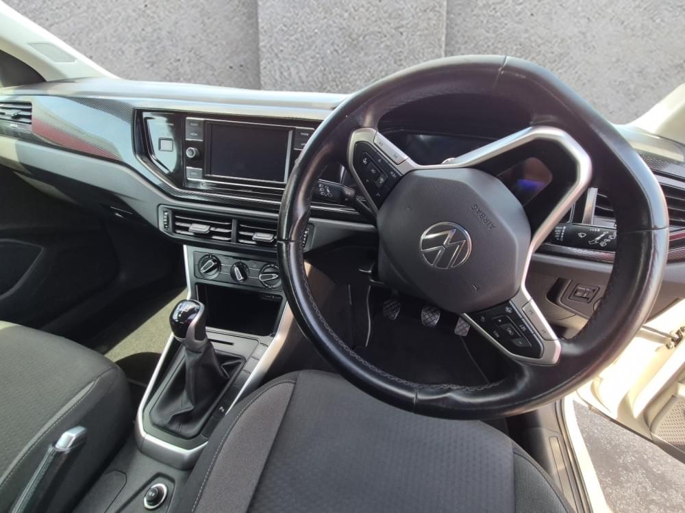 Volkswagen Polo Hatch 1.0 Tsi Life