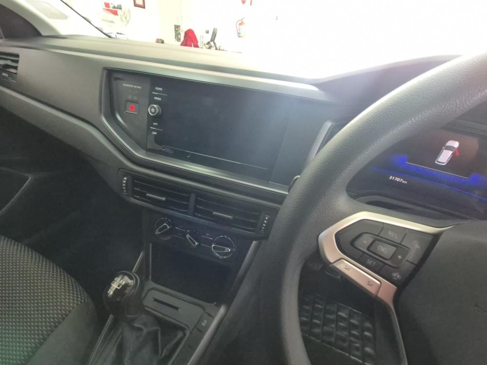 Volkswagen Polo Hatch 1.0 Tsi