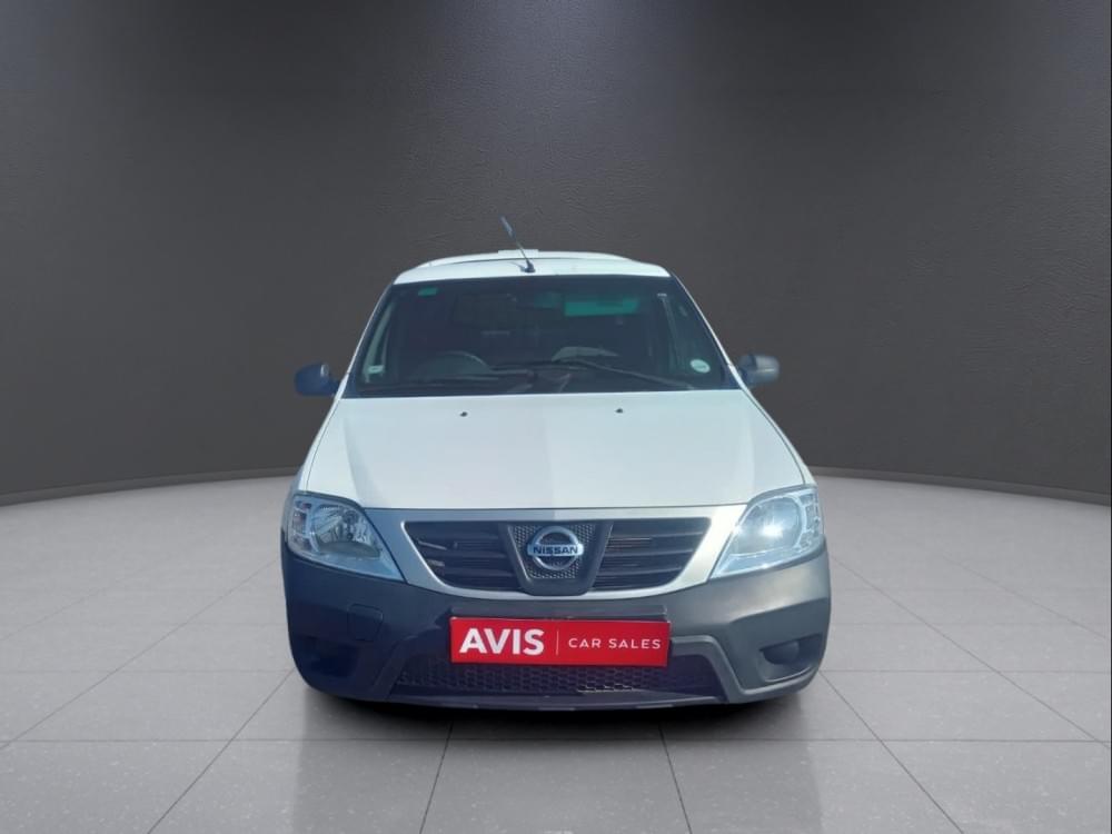 Nissan Np200 1.6 8V Ac Safety Pack