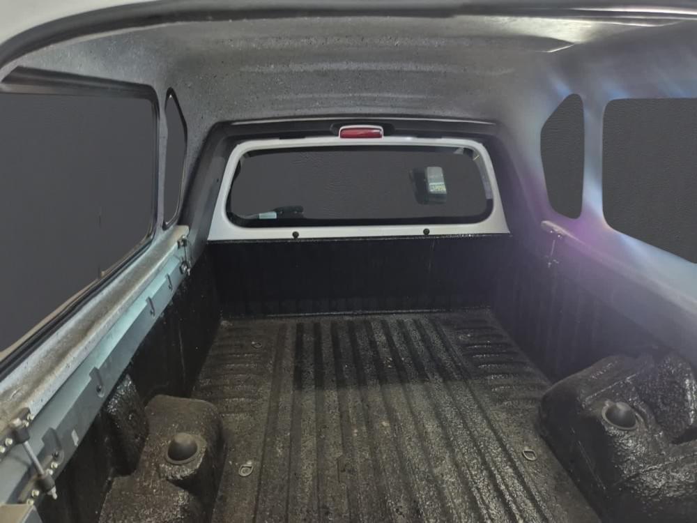 Nissan Np200 1.6 8V Ac Safety Pack