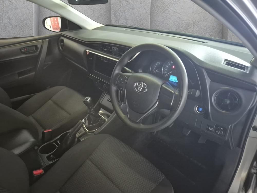 Toyota Corolla Quest 1.8 Plus