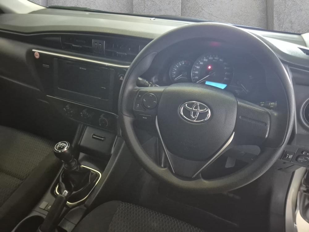 Toyota Corolla Quest 1.8 Plus