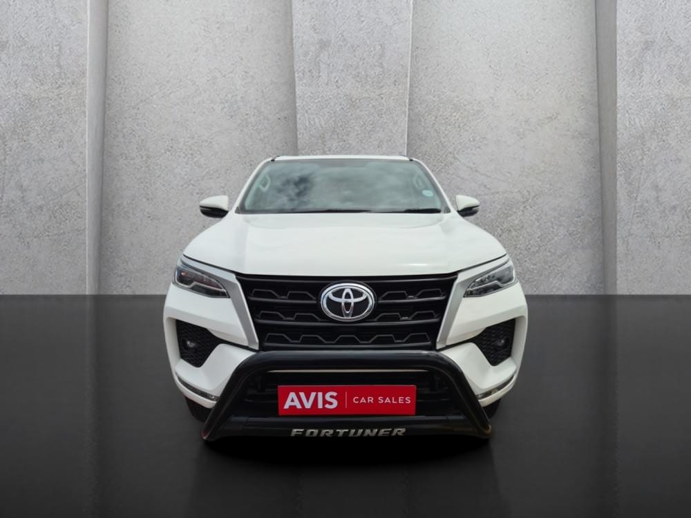 Toyota Fortuner 2.4 Gd-6 Raised Body At