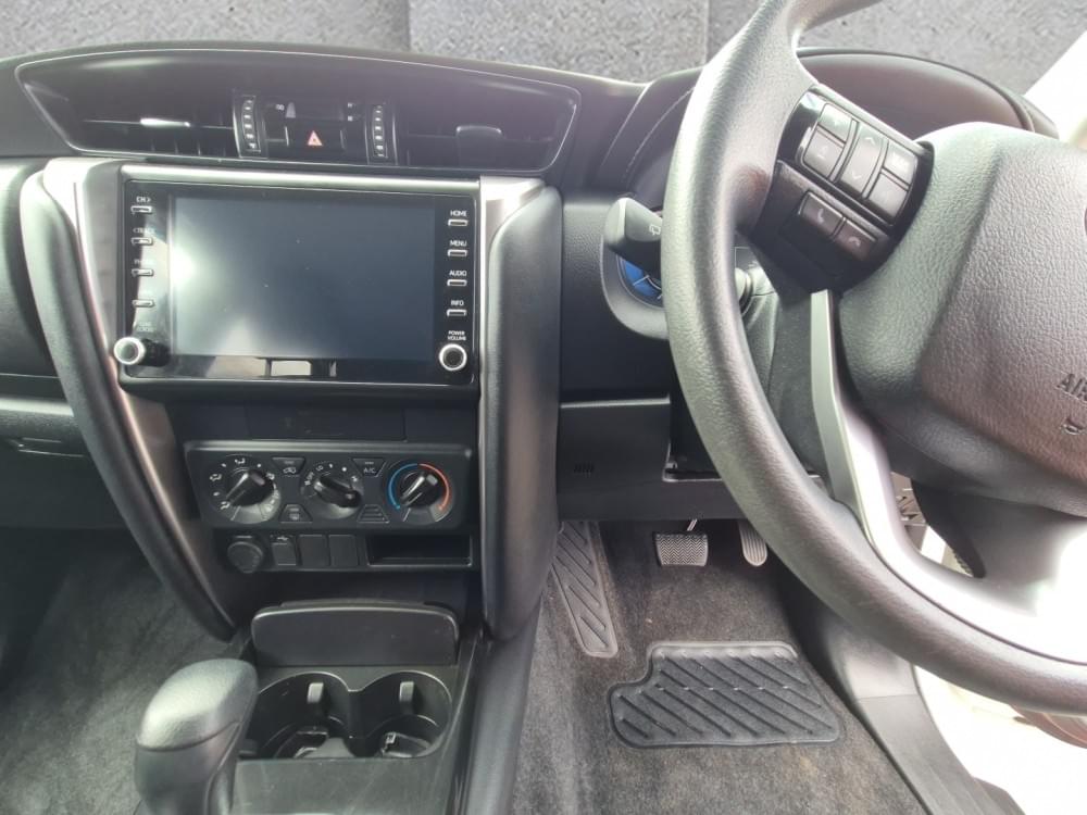 Toyota Fortuner 2.4 Gd-6 Raised Body At