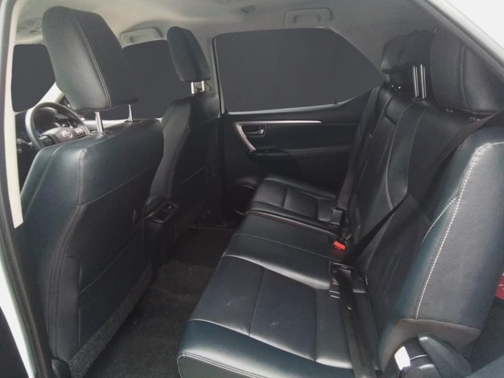 Toyota Fortuner 2.4 Gd-6 Rb At