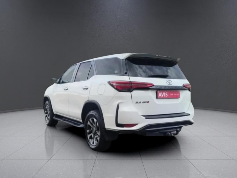 Toyota Fortuner 2.4 Gd-6 Rb 6At