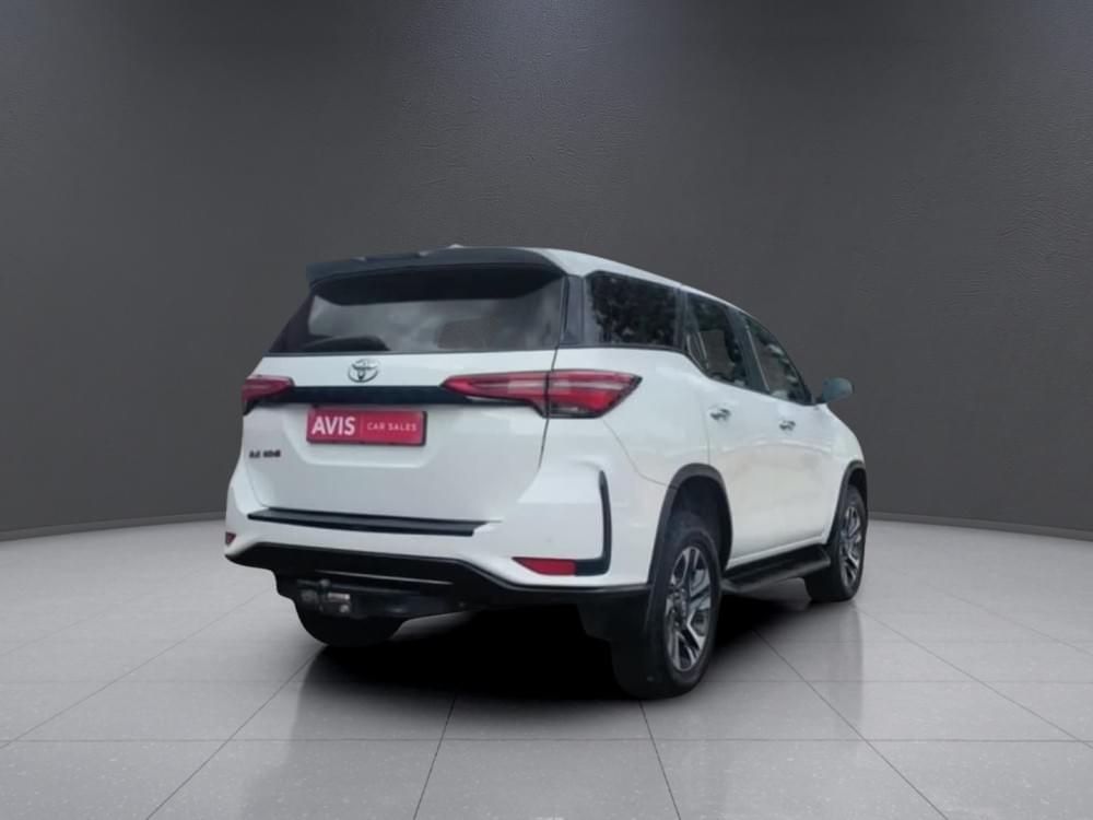 Toyota Fortuner 2.4 Gd-6 Rb 6At