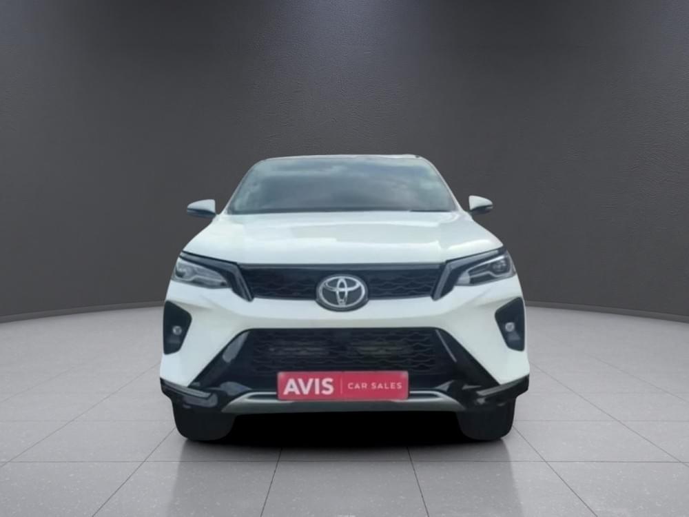 Toyota Fortuner 2.4 Gd-6 Rb At