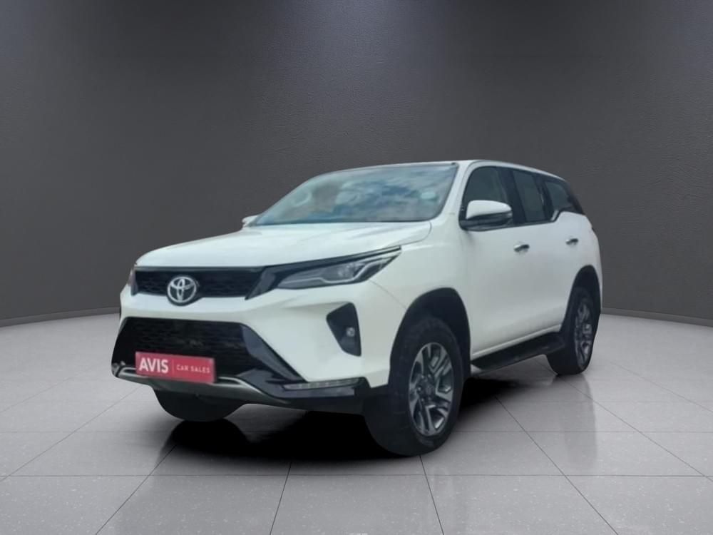Toyota Fortuner 2.4 Gd-6 Rb At
