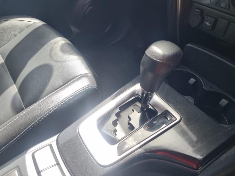 Toyota Fortuner 2.4 Gd-6 Rb At