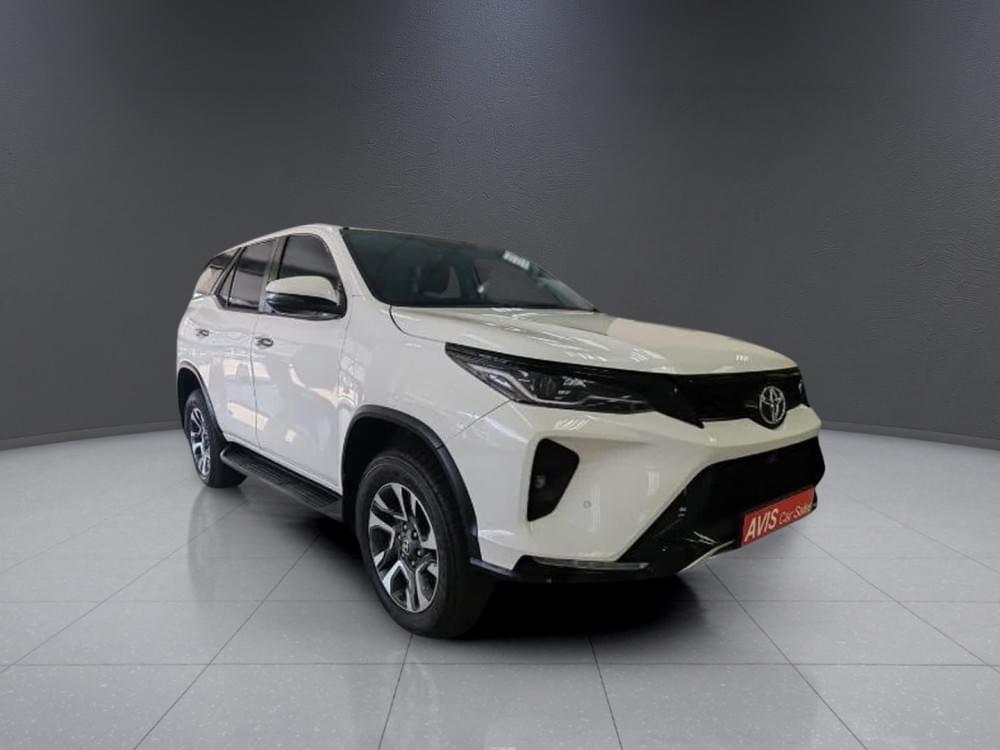 Toyota Fortuner 2.4 Gd-6 Rb At