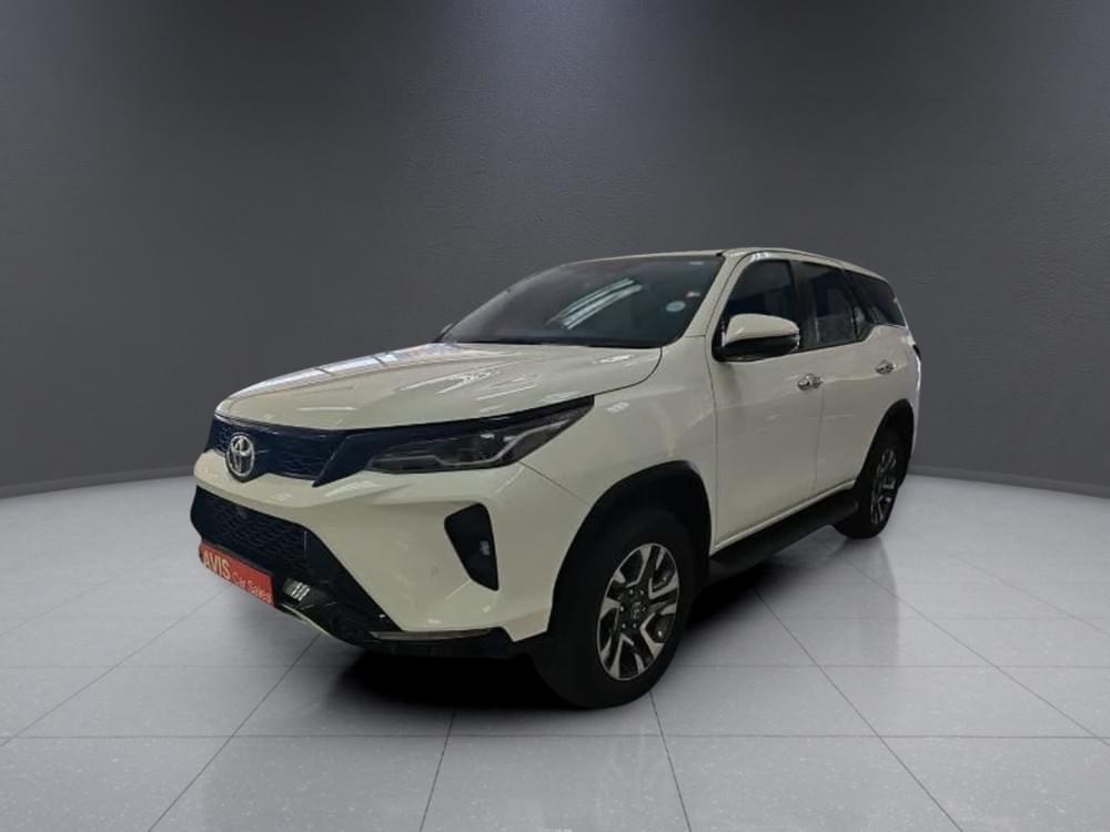 Toyota Fortuner 2.4 Gd-6 Rb At