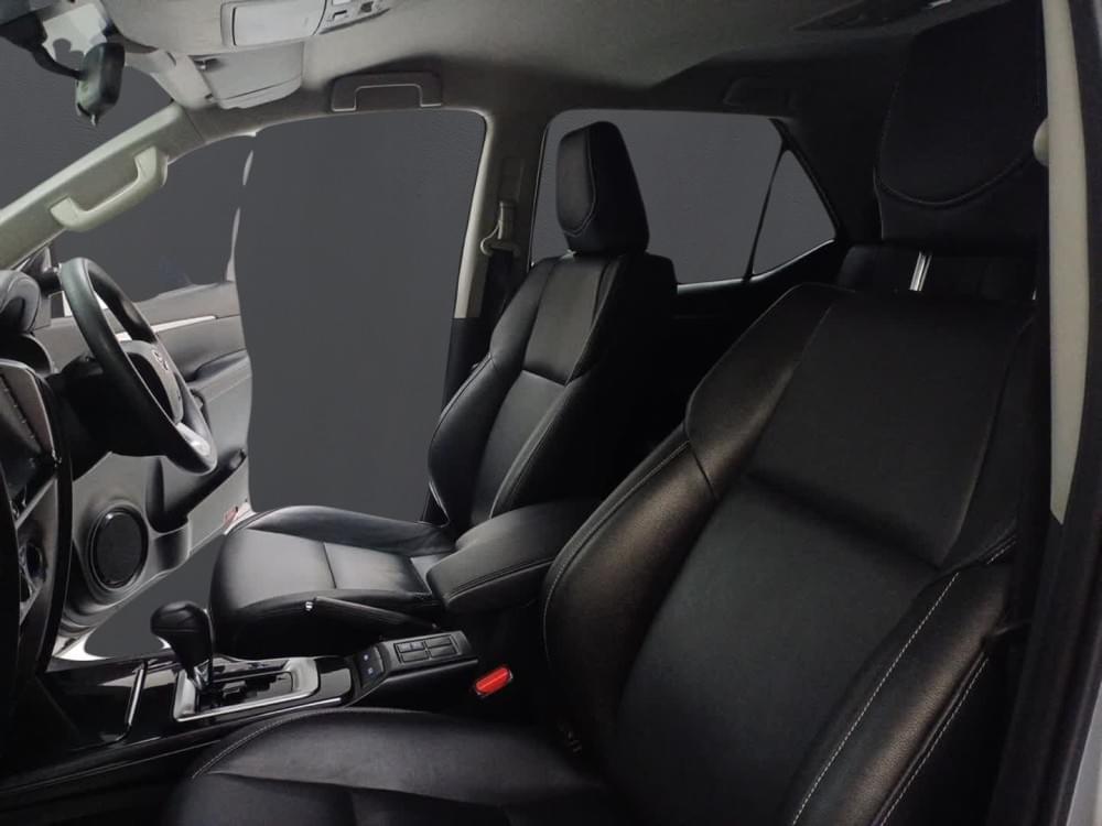 Toyota Fortuner 2.4 Gd-6 Rb 6At