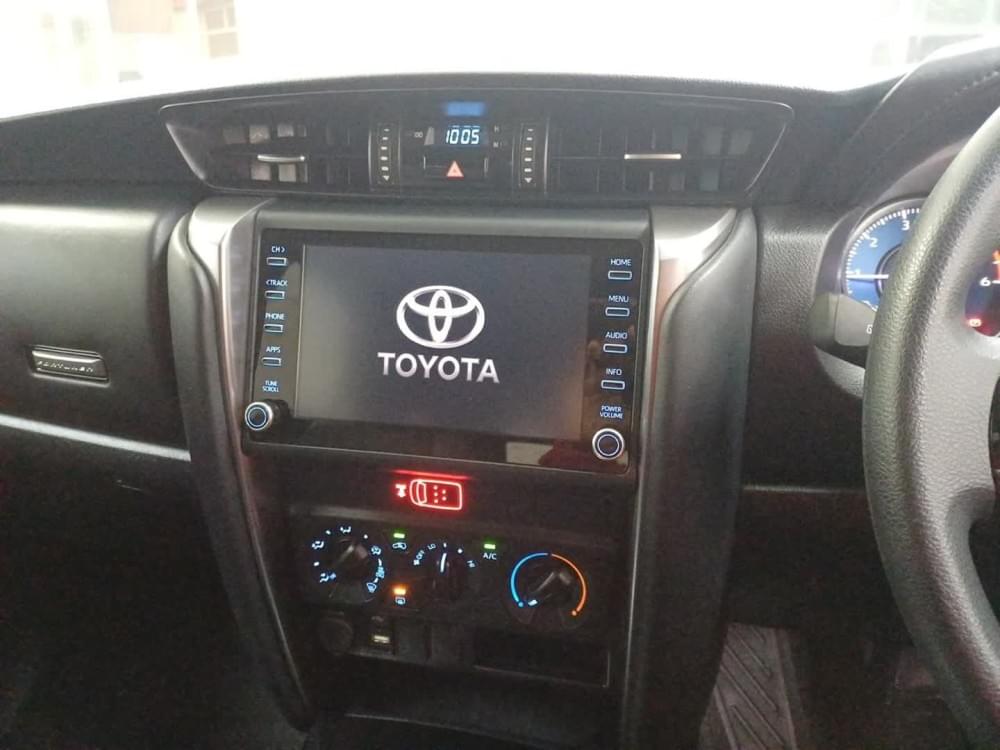 Toyota Fortuner 2.4 Gd-6 Rb 6At