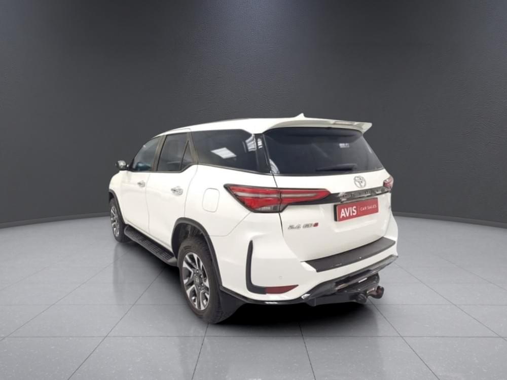 Toyota Fortuner 2.4 Gd-6 Rb 6At