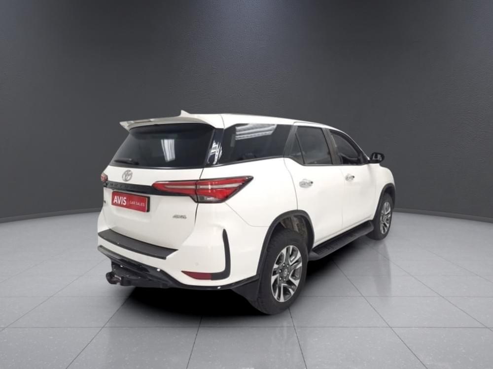 Toyota Fortuner 2.4 Gd-6 Rb 6At