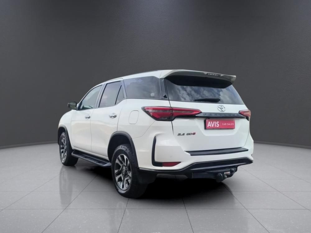 Toyota Fortuner 2.4 Gd-6 Rb 6At